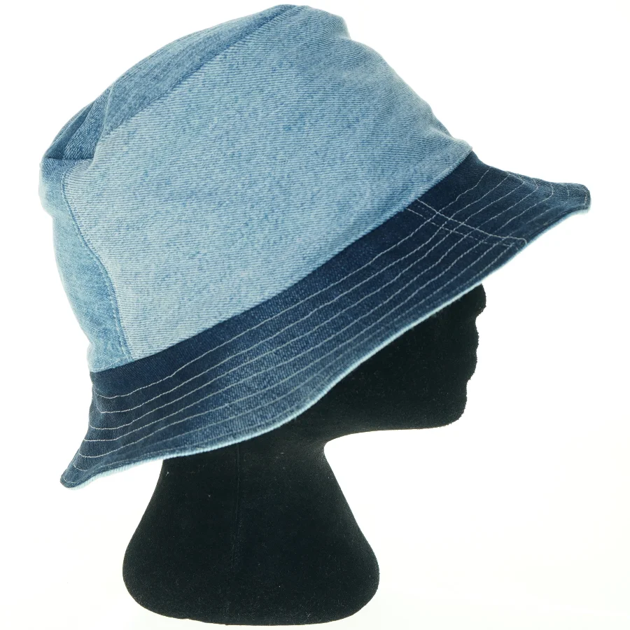 Blå denim bølle hat (str. Ø. 29 cm)