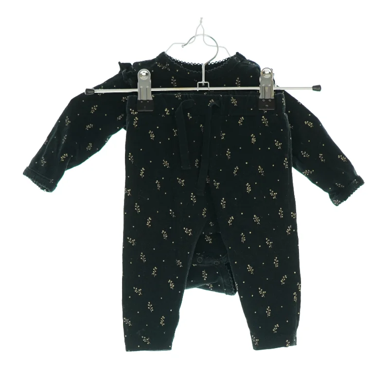 Sæt fra Sofie Schnoor (str. 56)