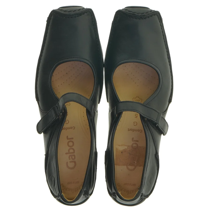 Sort Gabor damesko med rem fra Gabor str. 37(længde 26)