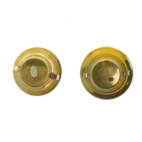 To messingbægre (str. Ø. 6,5 cm. længde. 6 cm)