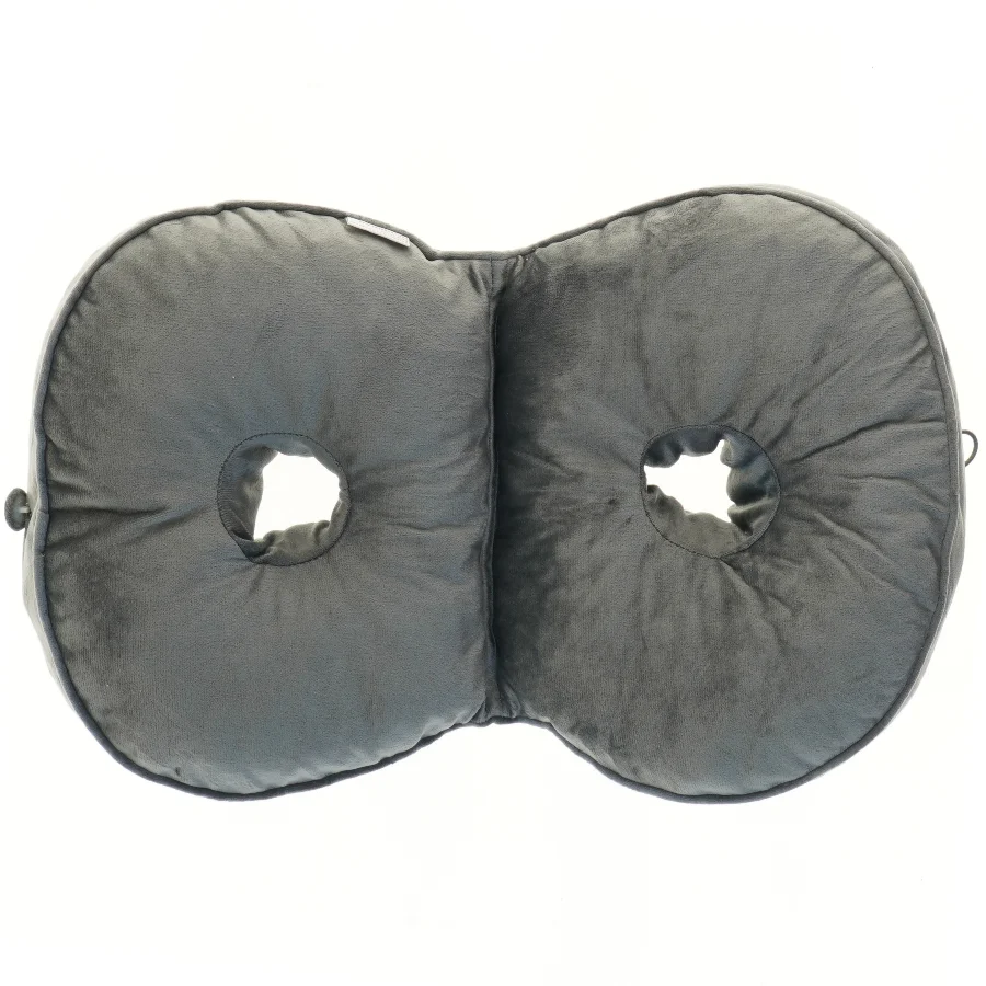 Ergonomisk siddepude fra Coop (str. 31x45x10 cm)