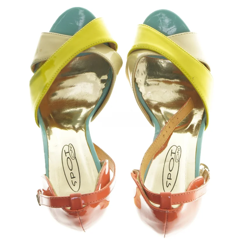 Farverige højhælede sandaler fra Spot On (str. 36-37 )