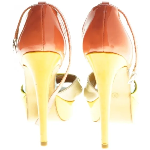 Farverige højhælede sandaler fra Spot On (str. 36-37 )