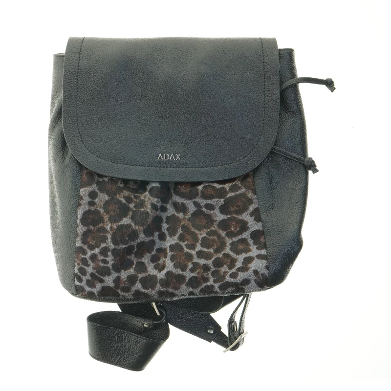 Adax rygsæk fra Adax (str. 35x34 cm)