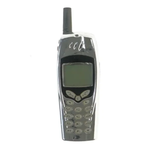 Ericsson mobiltelefon (str. 13x5,5 cm)