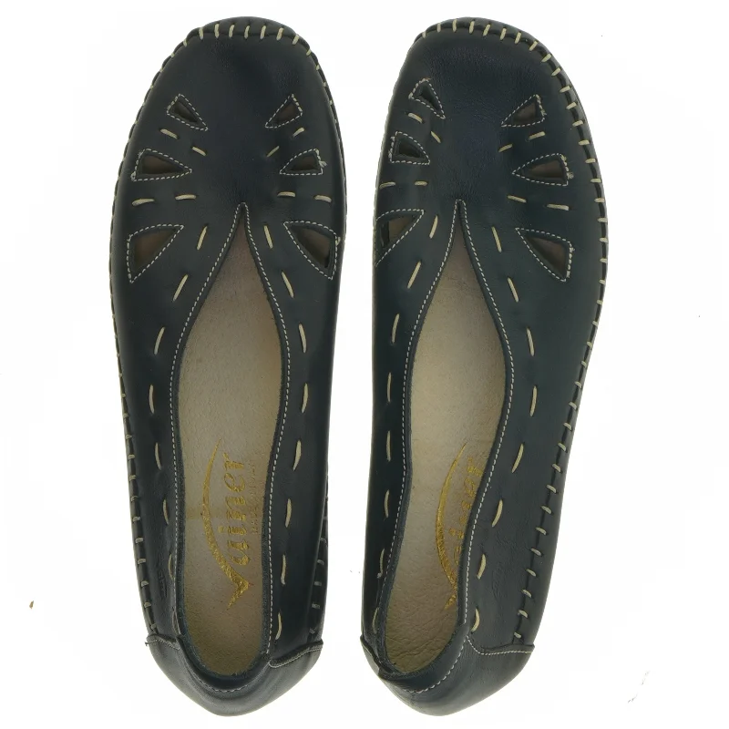 Dame lædersko med stikninger i størrelse 37 fra Vainer (str. 37 )