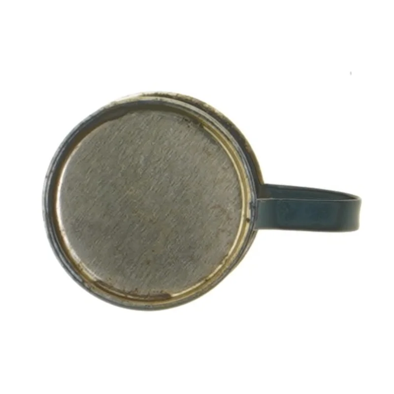 Samlermøntkrus med Irmapige motiv fra Irma (str. Ø. 4 cm. længde. 4 cm)