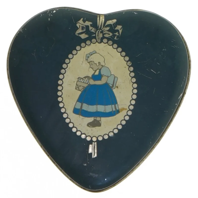 Hjerteformet metalæske fra Irma (str. 9,5 cm)