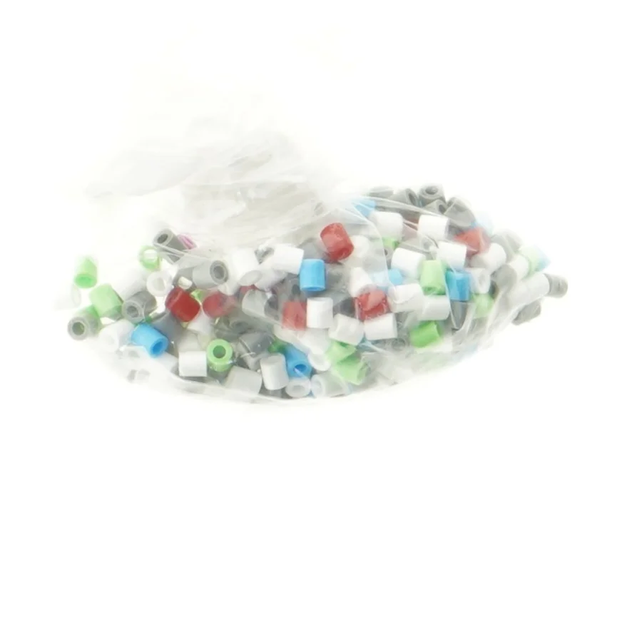 Pose med plastikperler