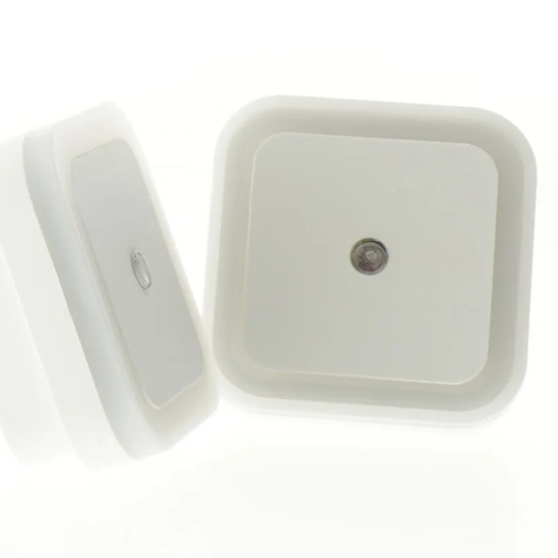 Natlys til stikkontakter