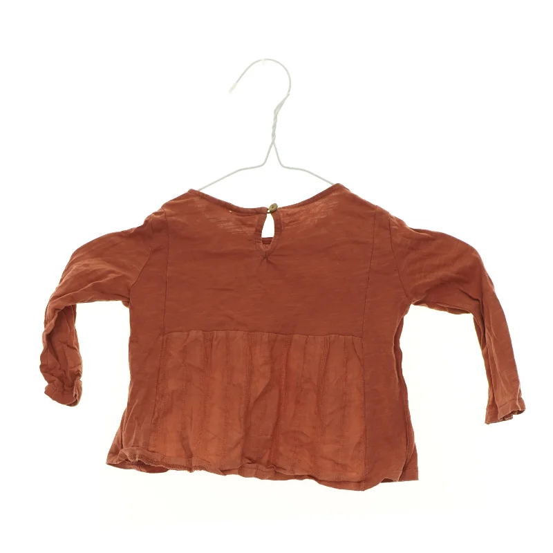 Bluse fra Zara (str. 92 cm)