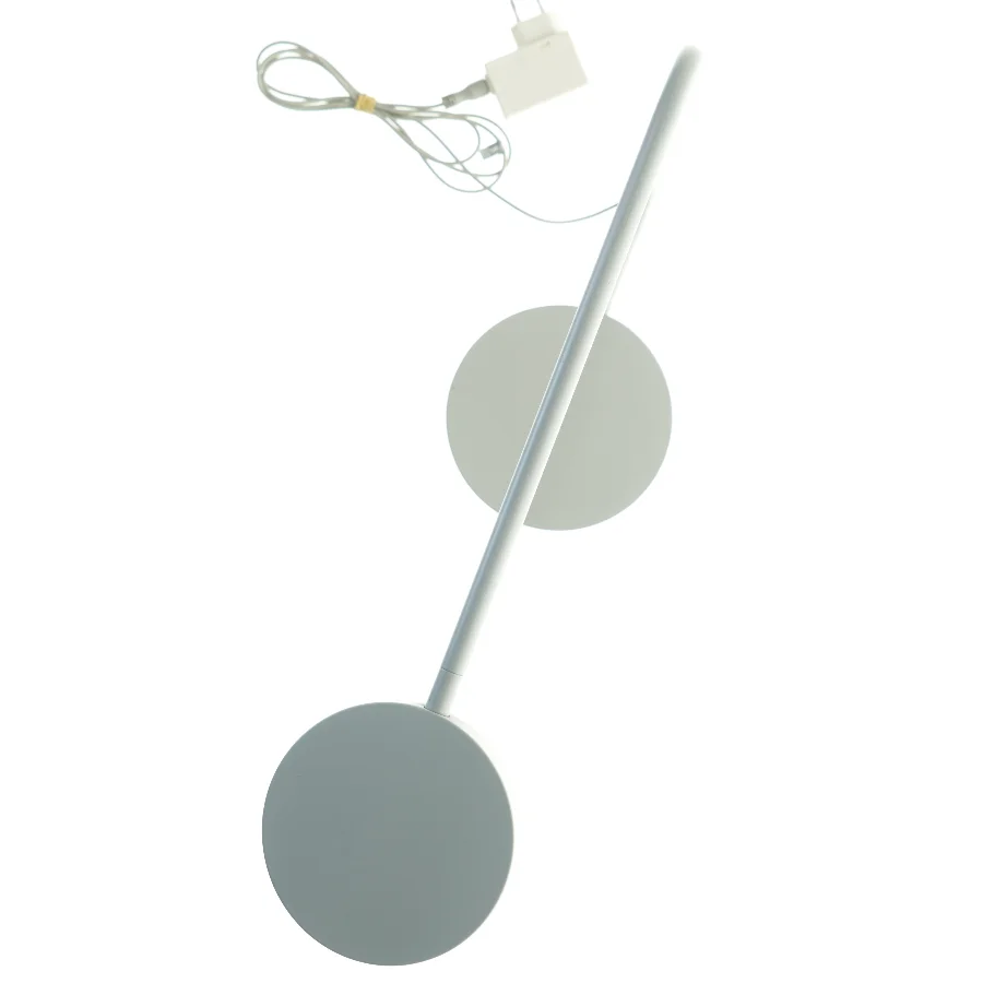 LED skrivebordslampe fra IKEA (str. H 44 cm b 46 cm)