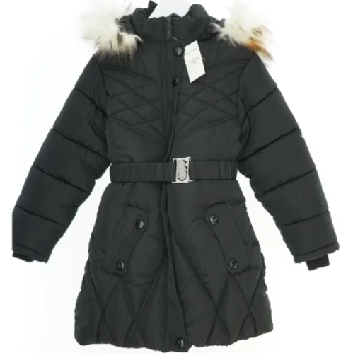 Sort vinterjakke (til børn) med pelskrave fra B. B. Land (str. L)