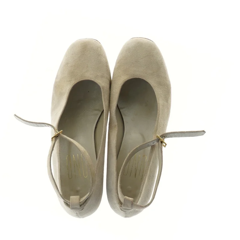 Grå damesko med rem fra ONO (str. 38,5 )