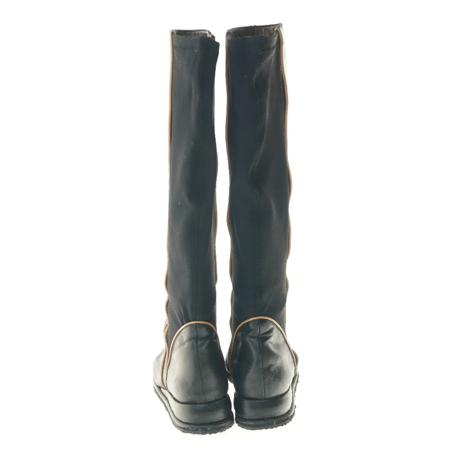 Sort knæhøje dame støvler (str. Længde 26 cm)