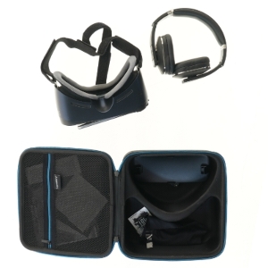 Samsung Gear VR-headset med hovedtelefoner og mobil