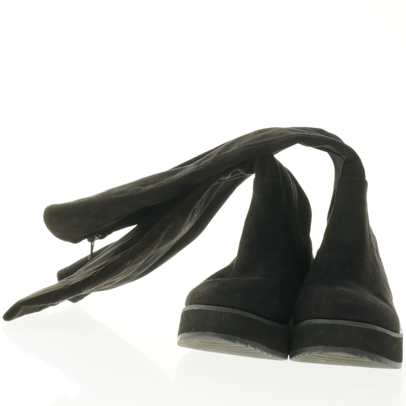 Sorte knæhøje støvler (str. 37)