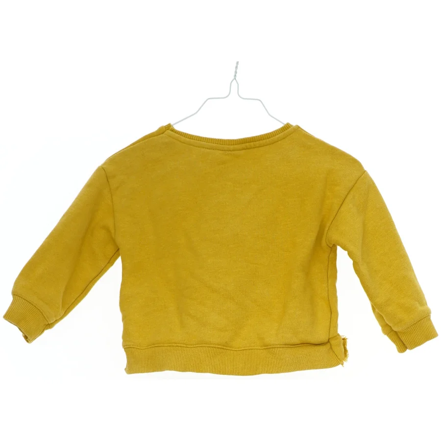 Gul sweatshirt med mønstrede bånd fra Zara (str. 80)