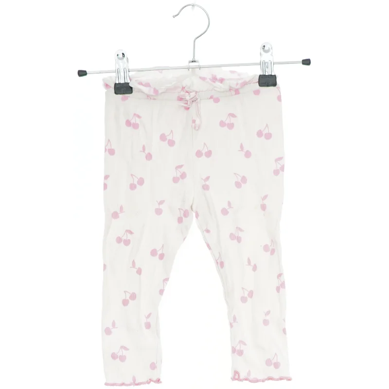 Babybukser med kirsebærmønster fra Zara (str. 92)