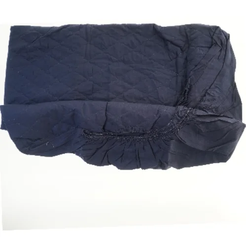 Quiltet sengetæppe (str. 180x160 cm)