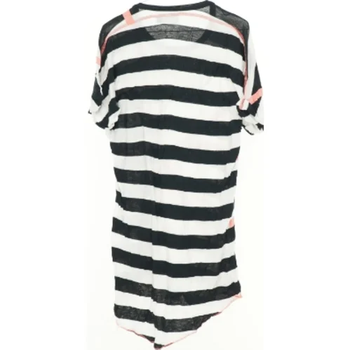 T-Shirt fra Molo (str. 140 cm)