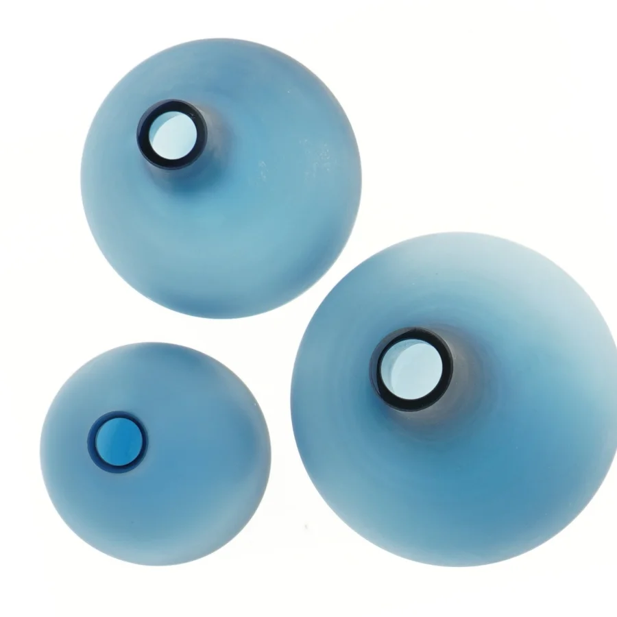 Sæt af tre blå vaser fra Lucie Kaas (str. 23, 18 og 13 cm)