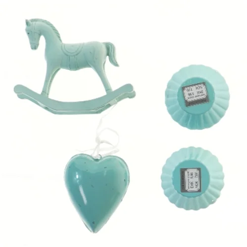 Dekorativ hest og hjerte med fyrfadslys fra Søstrene Grene (str. 8, 13 og 6,5 cm)