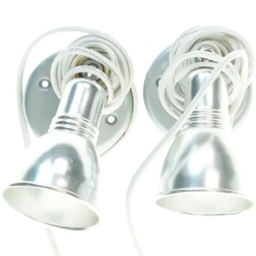 Sølvfarvede spotlamper (str. 8 cm, diameter 15 cm lang)