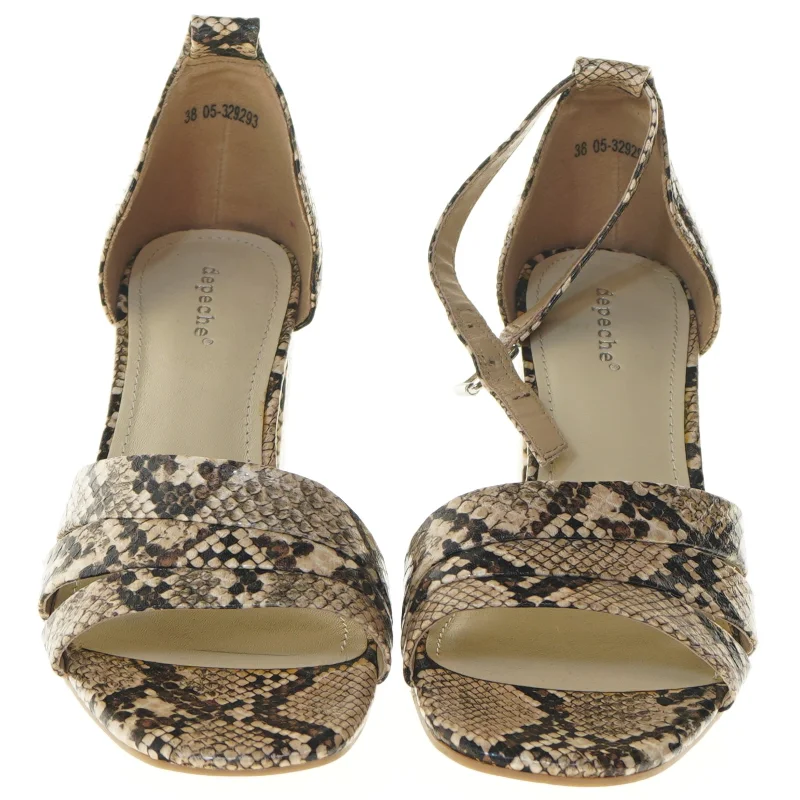 Sko med slangeskindsdesign, str. 38 fra Depeche (str. 38 )
