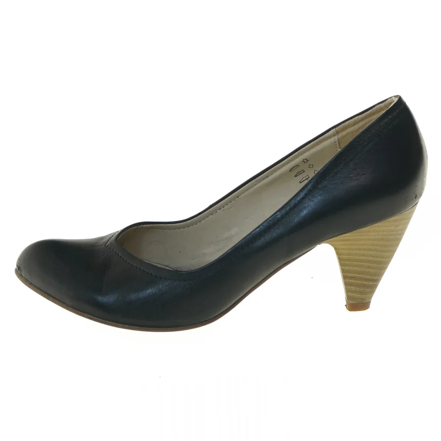Sorte depeche pumps fra depeche (str. 38 )