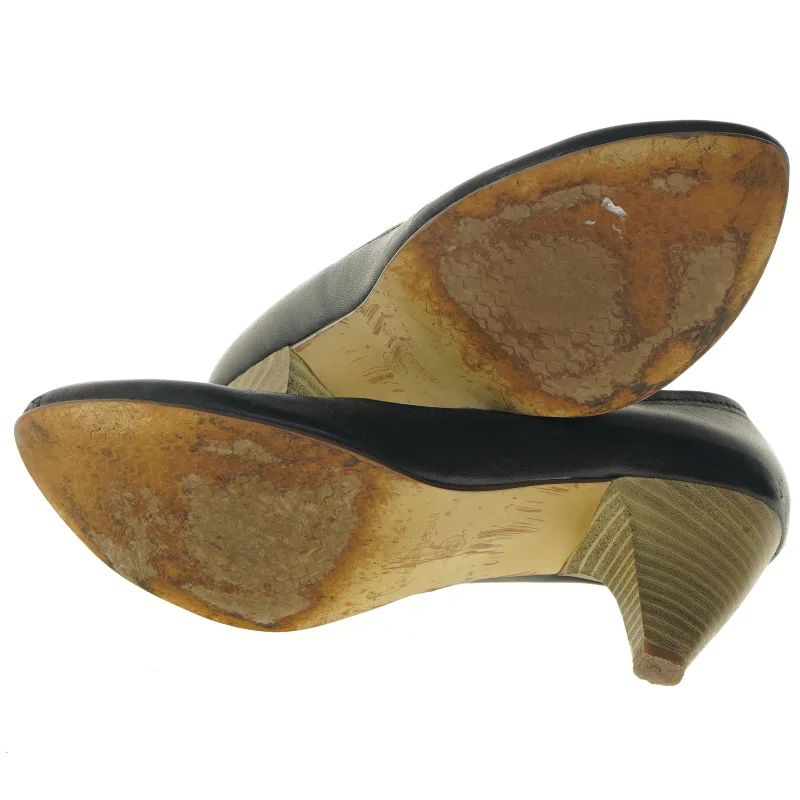 Sorte depeche pumps fra depeche (str. 38 )