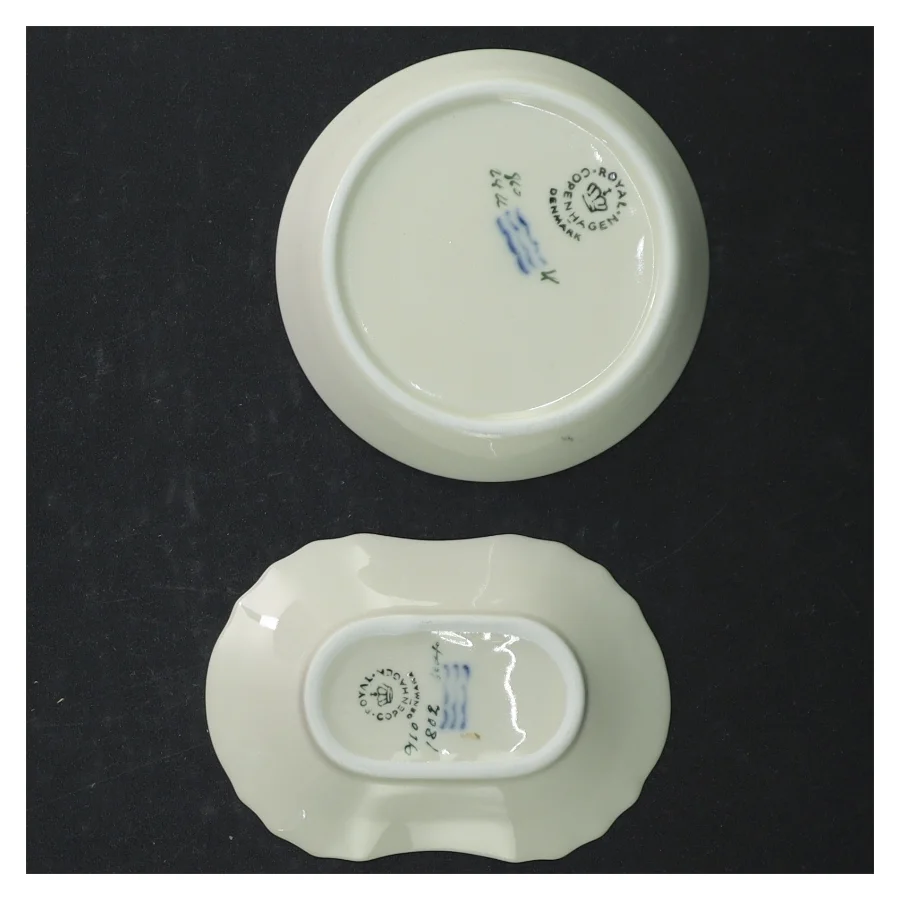 Porcelænsaskebægere fra Royal Copenhagen