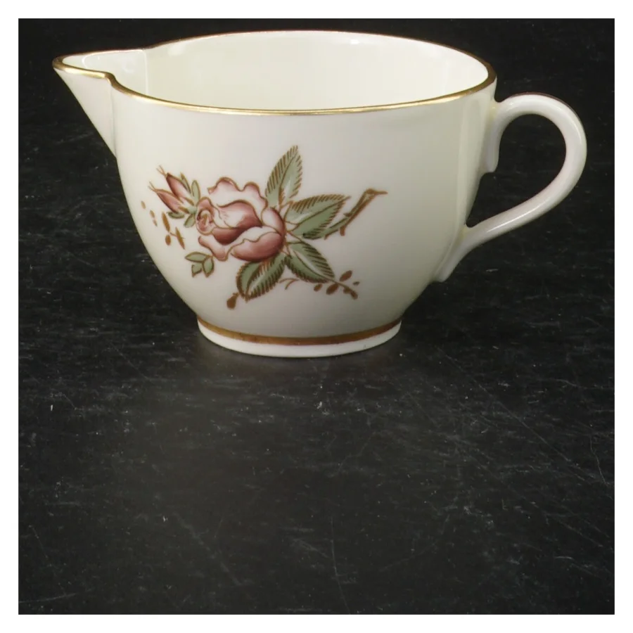 Porcelæns flødekande med blomstermotiv fra B&G