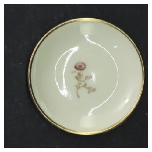 Porcelænsfad med blomstermotiv fra B&G