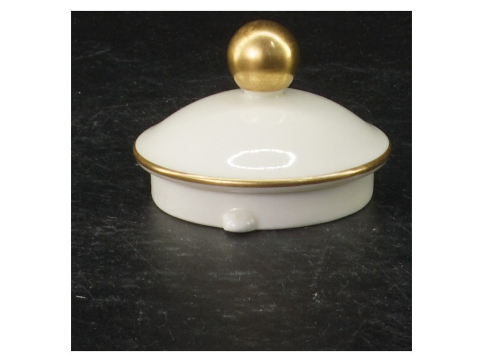 Porcelæns låg fra B&G