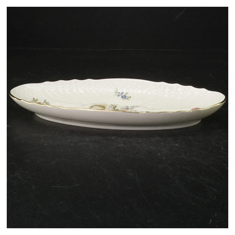 Porcelænsfad med blomstermotiv fra Royal Copenhagen