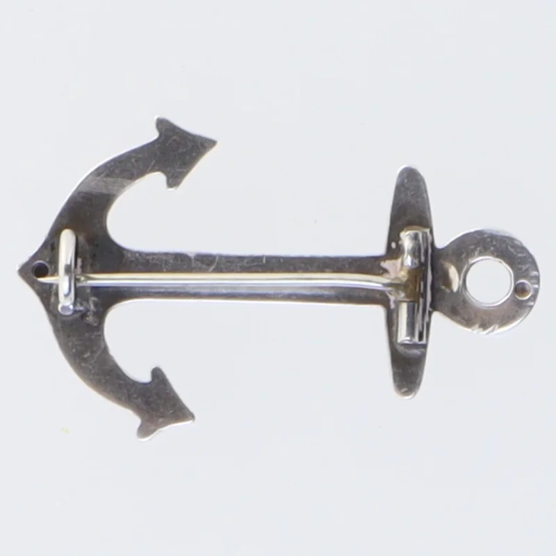 Sølvbroche i form af anker