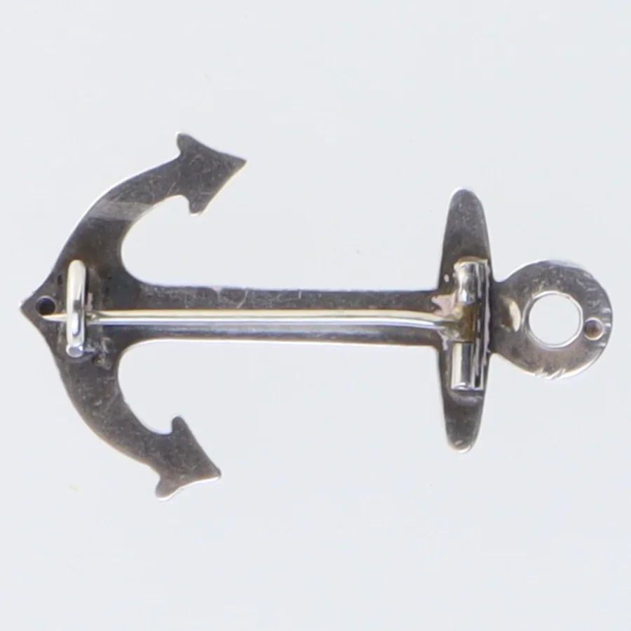 Sølvbroche i form af anker