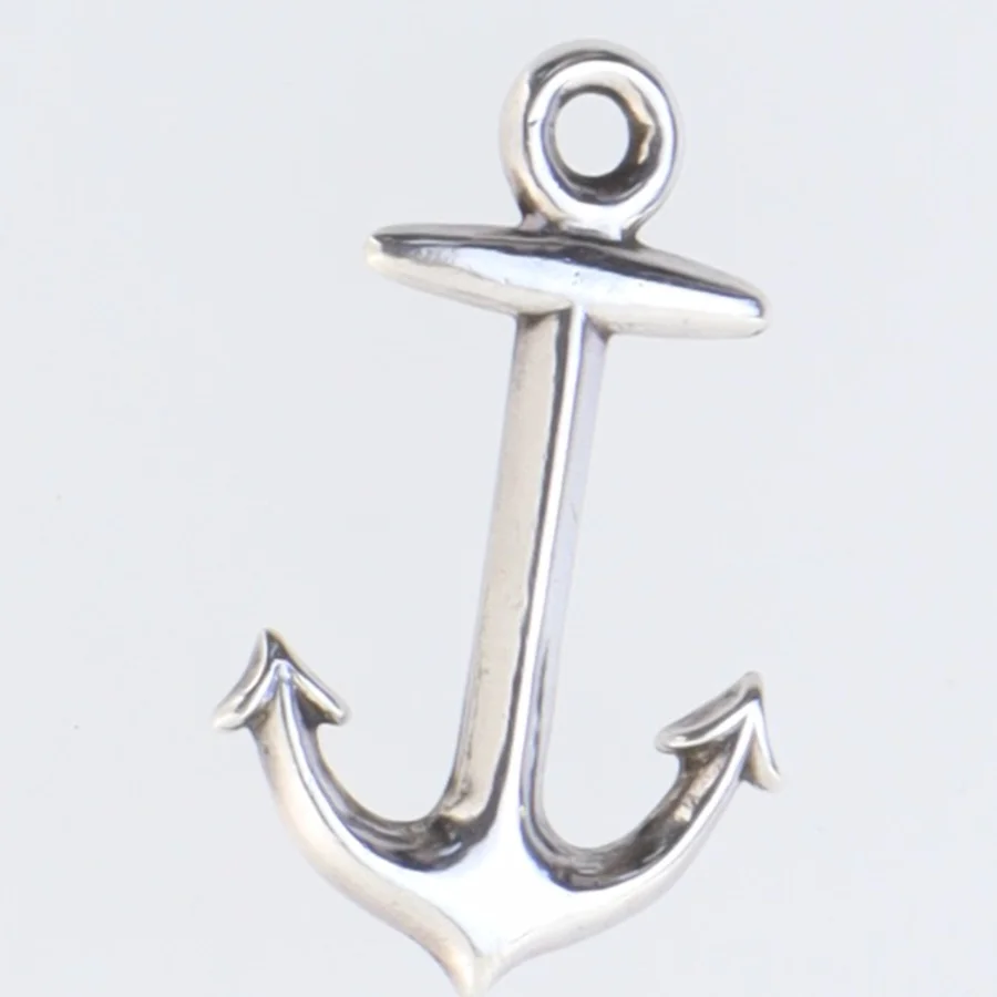 Sølvbroche i form af anker