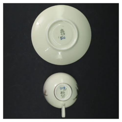 Porcelænskopper med underkopper fra B&G