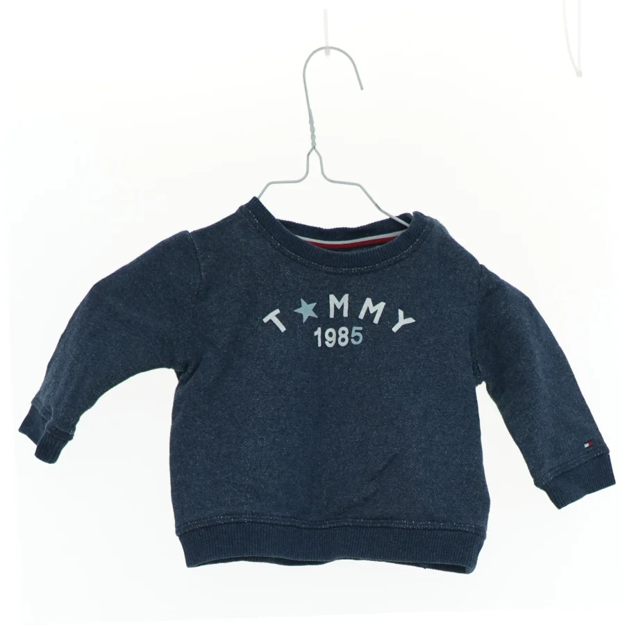 Bluse fra Tommy Hilfiger (str. 68 cm)