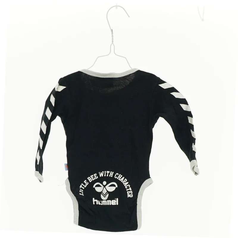 Bodystocking fra Hummel (str. 62 cm)