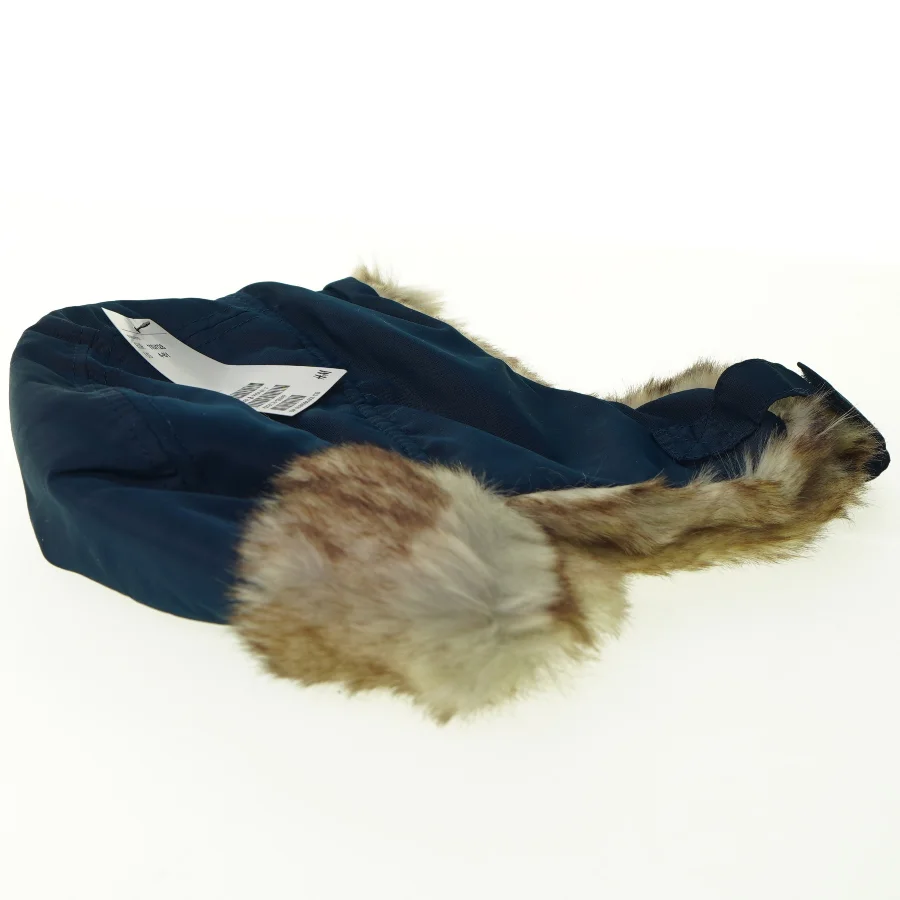 Vinterhue H&M (str. 110)