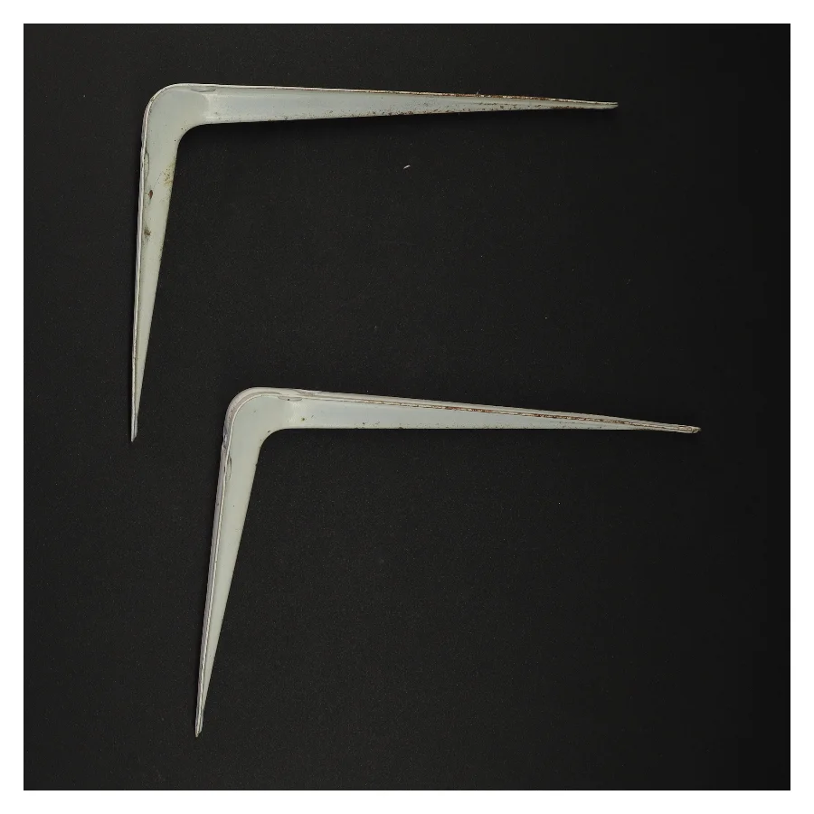 Hvide metalhyldeknægte (str. 15 x 19 cm)