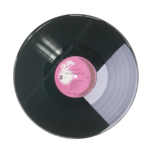 Vinylplade Med salt og peber på af Bjarne Jes Hansen fra Genlyd Grammofon