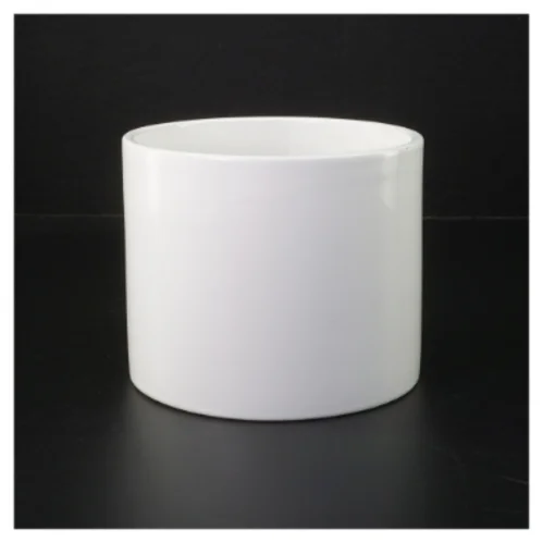 Hvid porcelænspotte fra Relief Strip Denmark (str. H. 11,5 cm, ø. 14,5 cm)