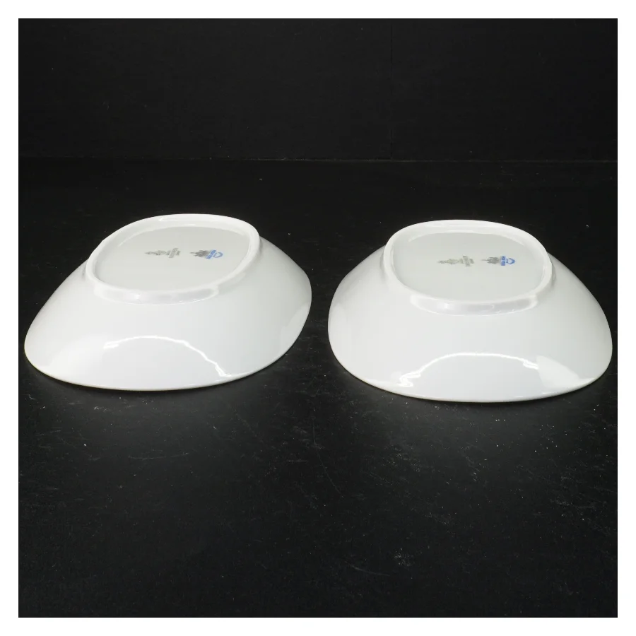 Porcelænsfade (str. 22 x 13 cm)