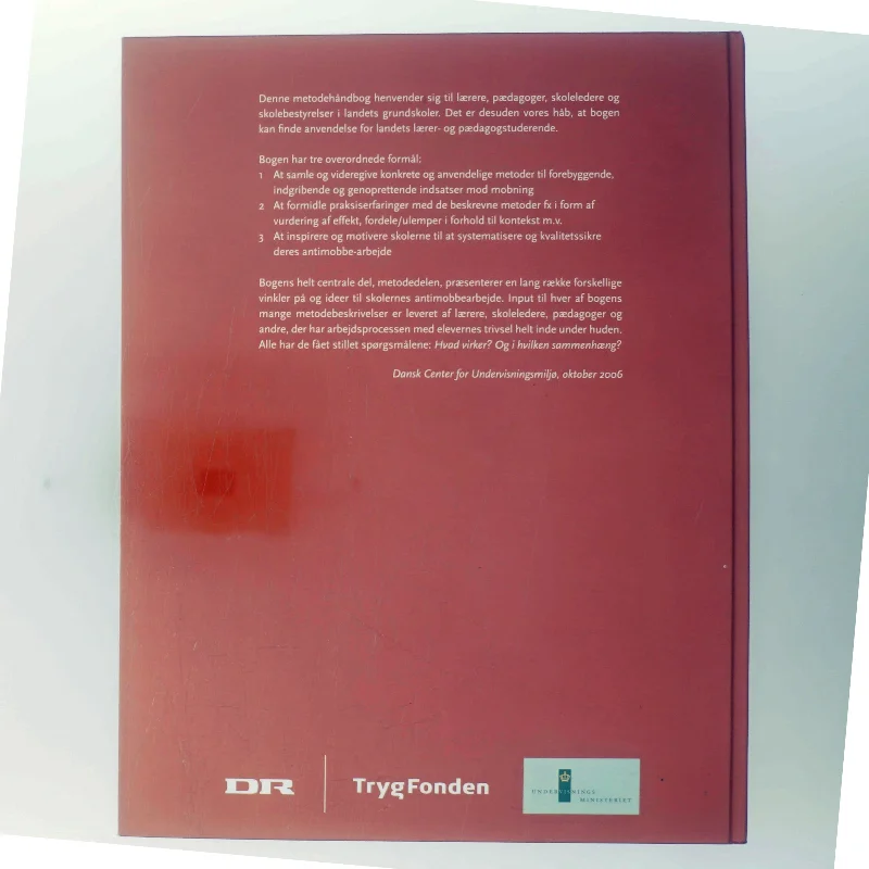 Er du med mod mobning? - 42 veje til bedre trivsel af Dansk Center for Undervisningsmiljø (Bog)