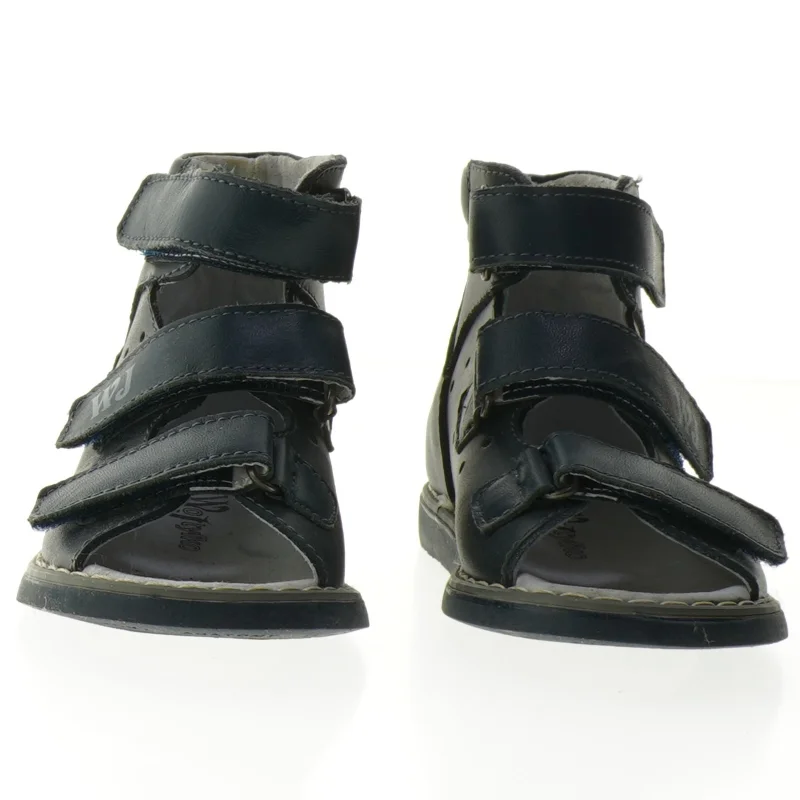 Sorte børnesko str 25. Nye