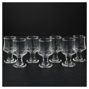 Sæt med vin glas (str. 9x5 cm)